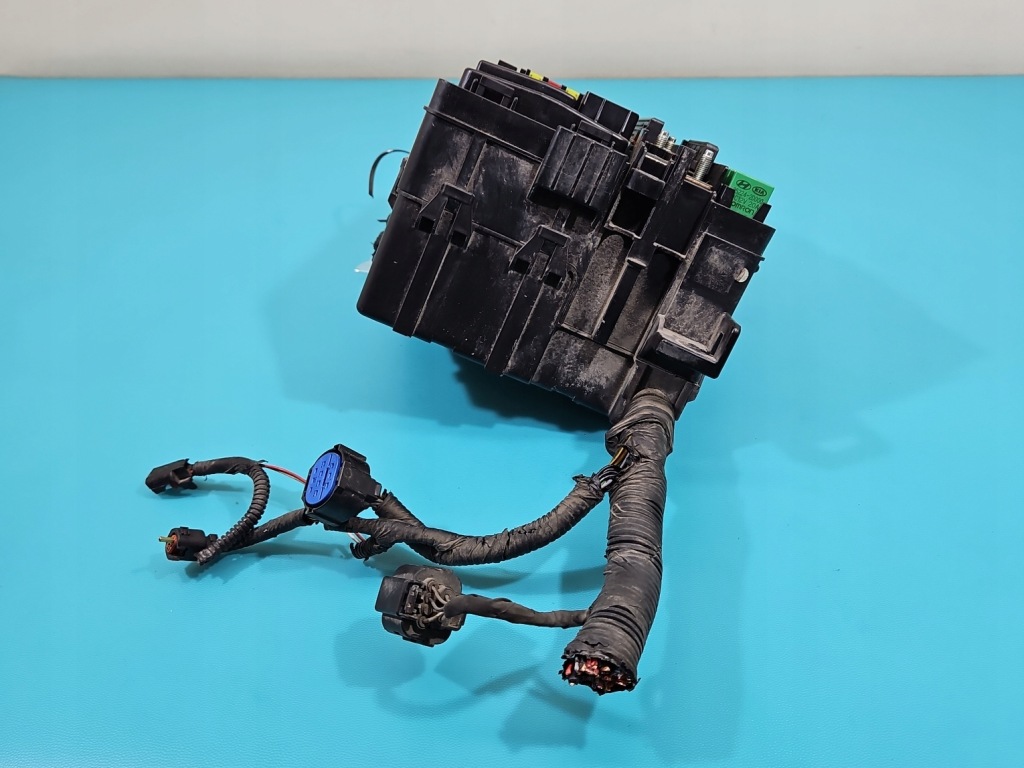 Коробка предохранителей hyundai tucson 3 15-20 91950-d3230 91420-d7292 Киев