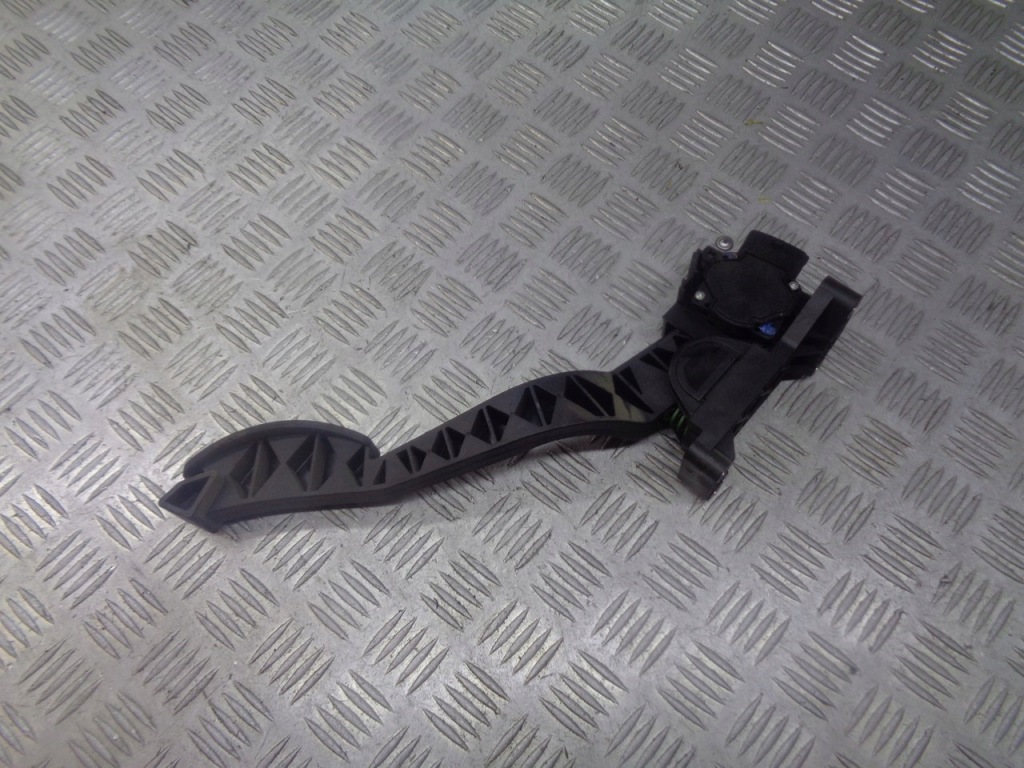 Купить Потенциометр газа alfa romeo 147 1.6 46755863