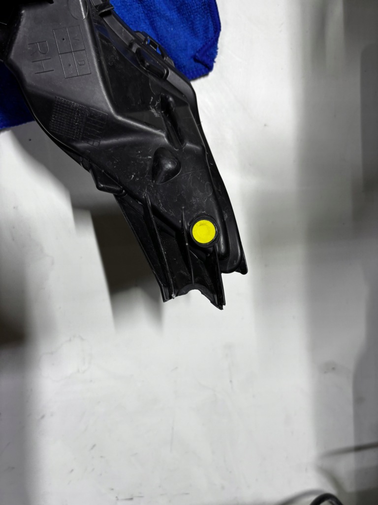 Renault megane v 5 e tech правый противотуманная фара led фонарь  дневные drl 266009083r Киев