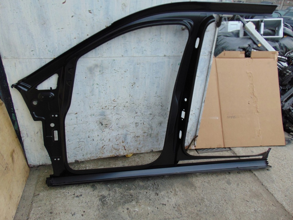 фото №9, Vw caddy v 20- блок двигуна поріг рама обшивка праве