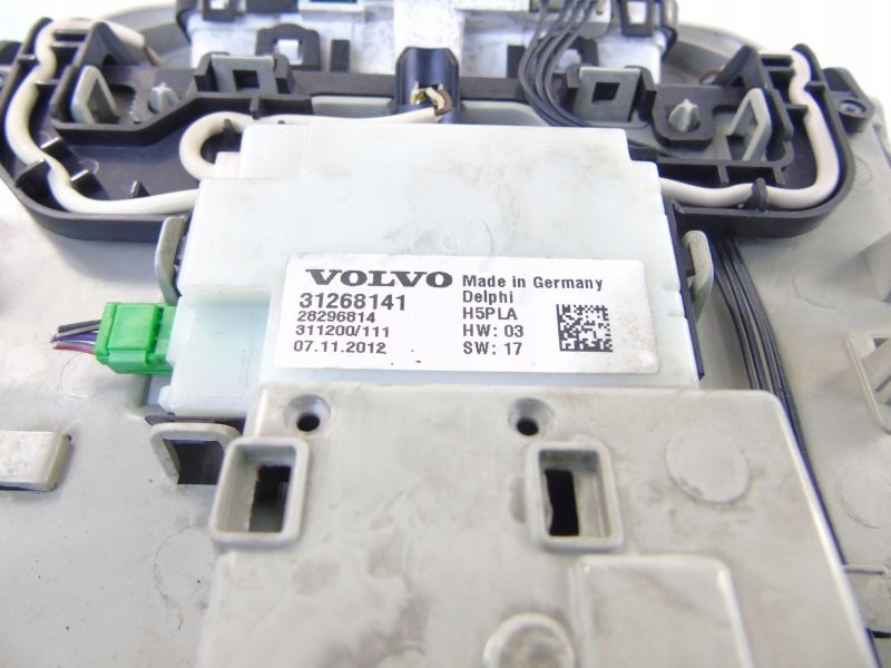 фото №6, Volvo v40 ii лампа кабины освещение