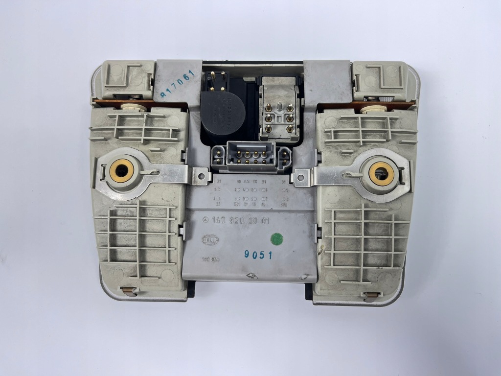 фото №10, Лампа освітлення салону кабіни підсвітка mercedes w140 1408200001