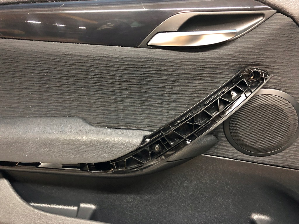 фото №6, Bmw x1 e84 обшивка оббивка двері лівий перед ліва