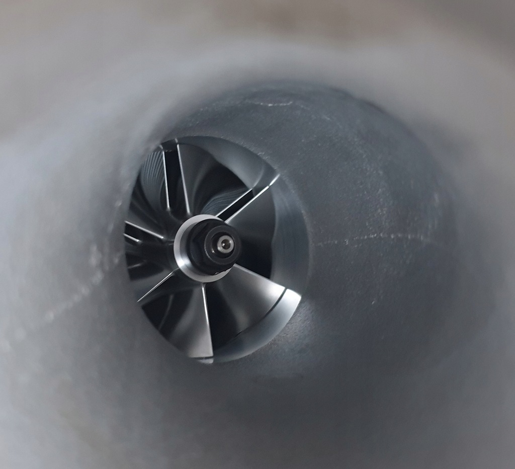 фото №5, Bentley bentayga 6.0t w12 турбонагнетатель турбина