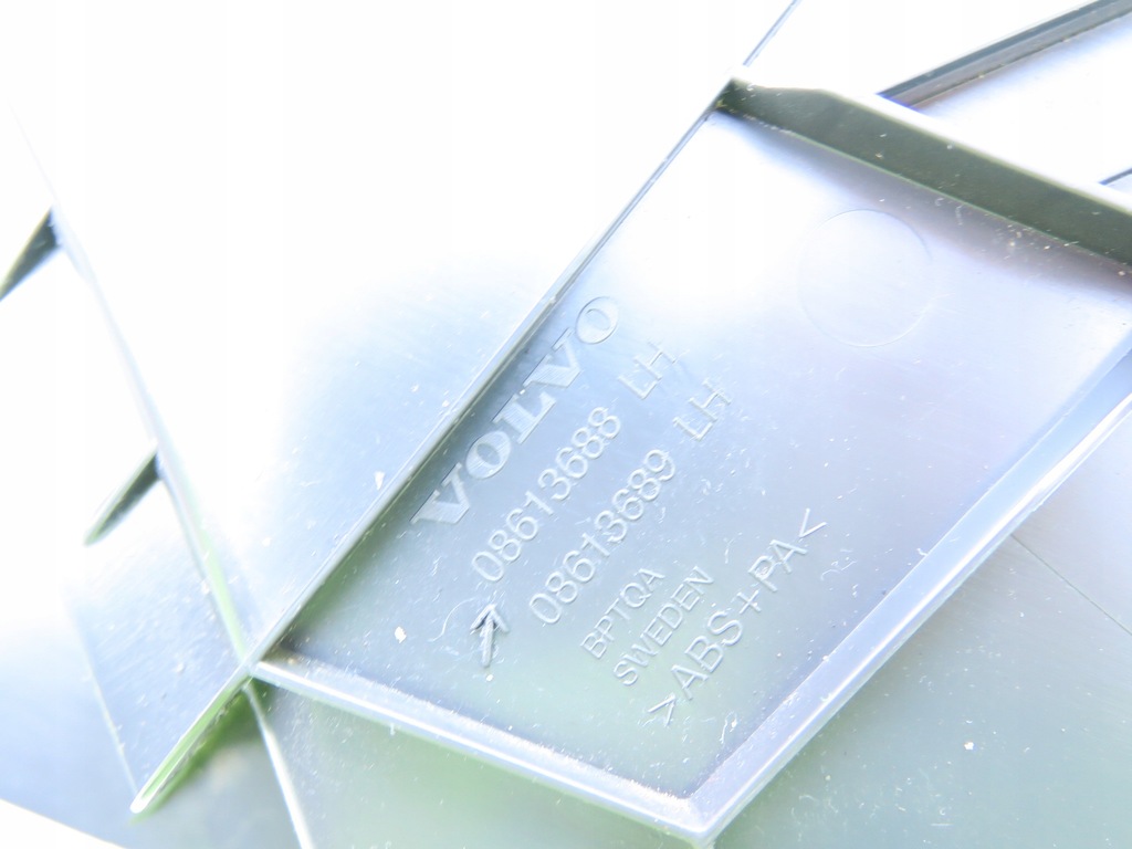 фото №8, Пластик зовнішній сидіння водія volvo c30