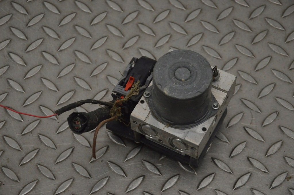 фото №1, Audi q5 sq5 2013 насос abs