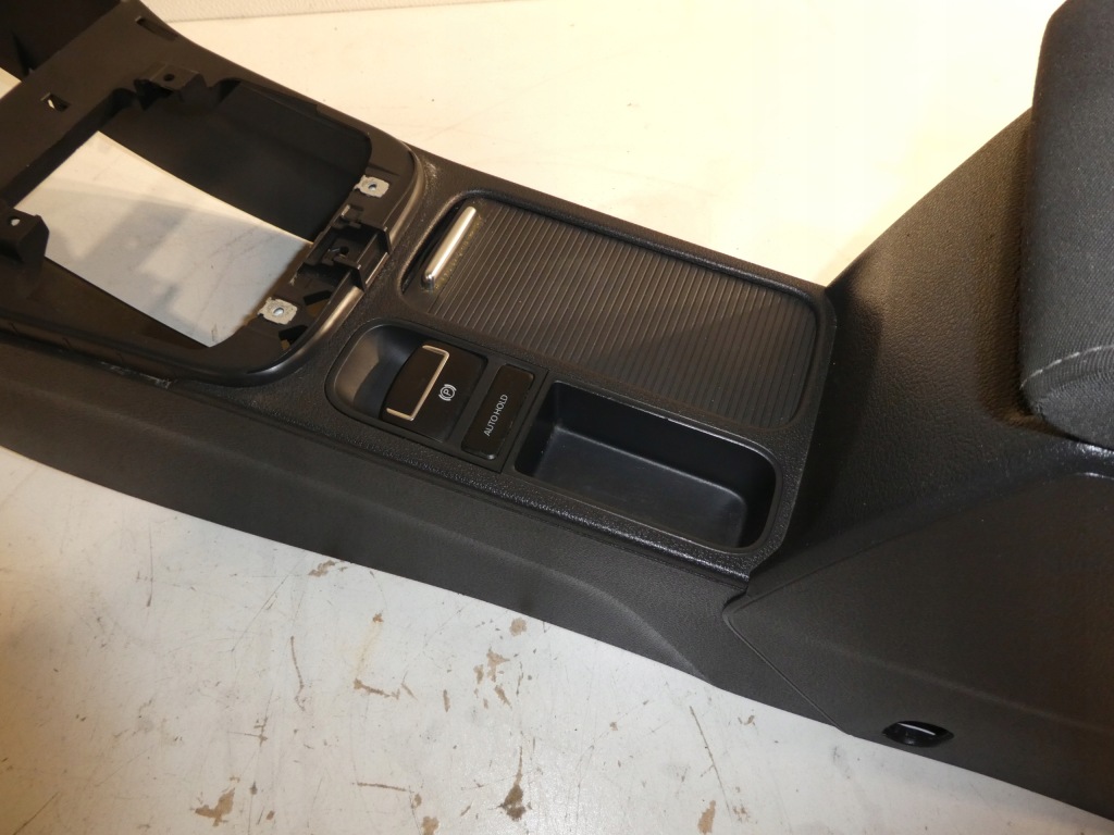 фото №5, Туннель подлокотник vw tiguan plus 5n0864251b