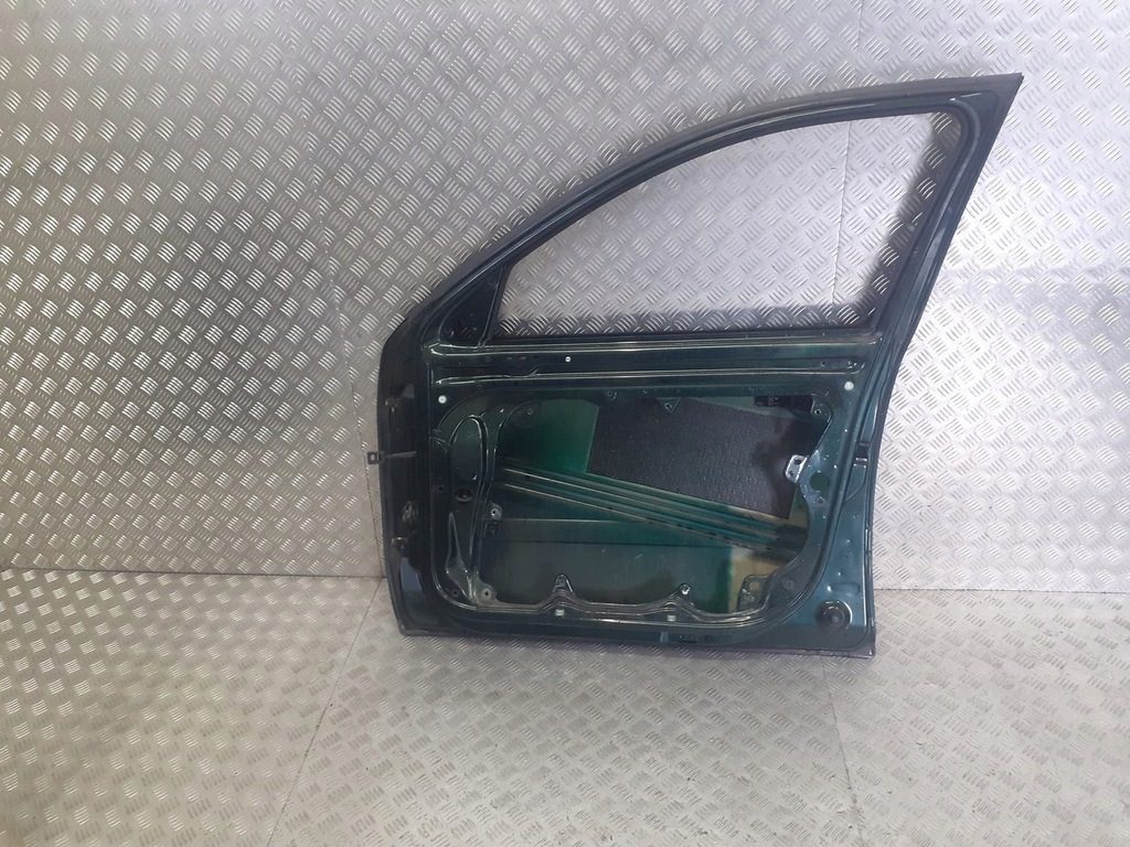 фото №2, Дверь правый перед skoda octavia ii 9570