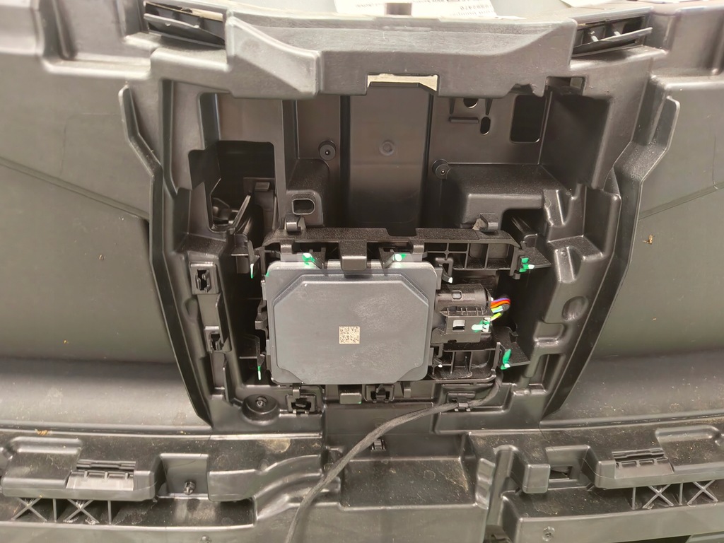 фото №8, Bmw x2 u10 перед капот крылья бампер pas передний лампы a300