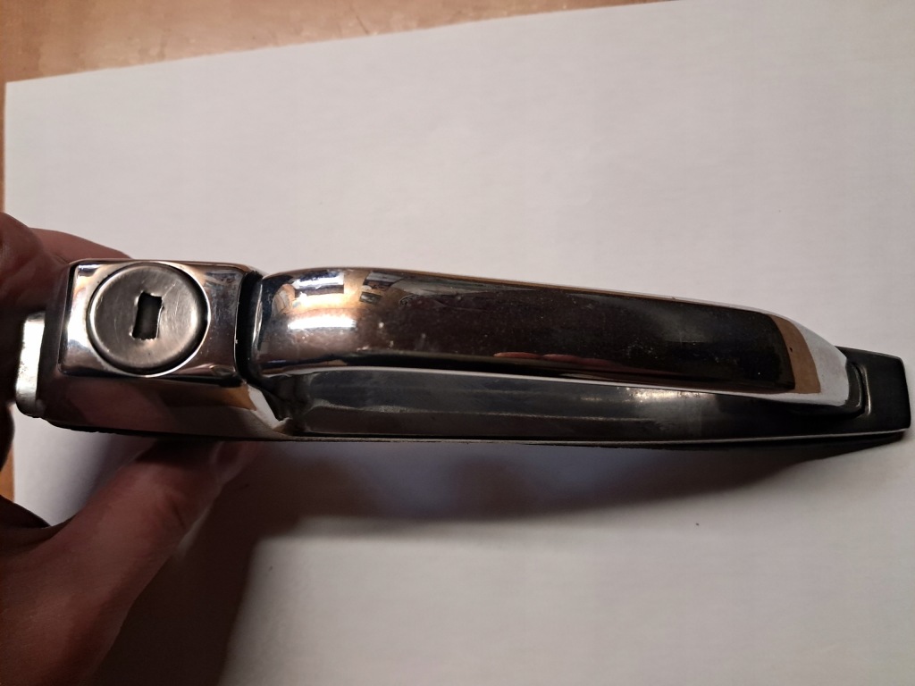 фото №3, Ручка передних дверь mercedes w107 sl slc l=r 1078931103