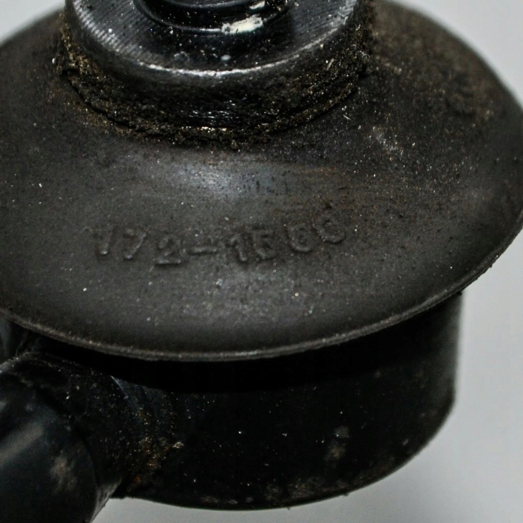 Tesla model s 2012 левая сторона соединитель стабилизатора передний с Разборки