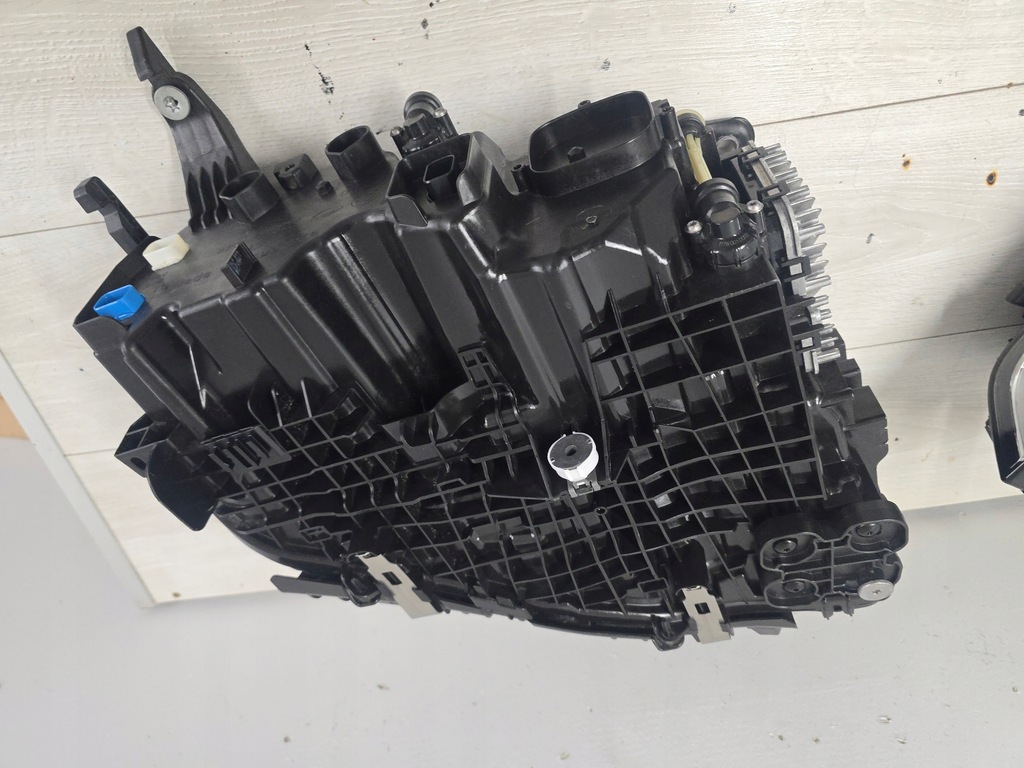 фото №15, Лампа левая правая bmw 7 g70 комплектная base