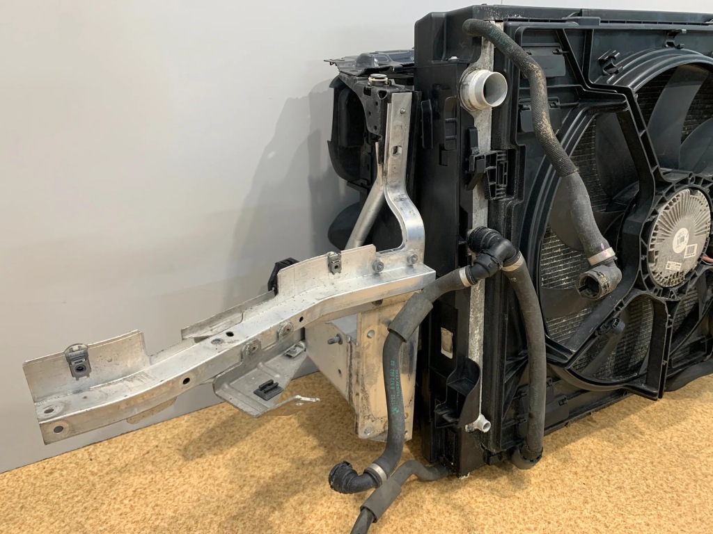 фото №8, Bmw x5 f15 pas передній радіатор m50d