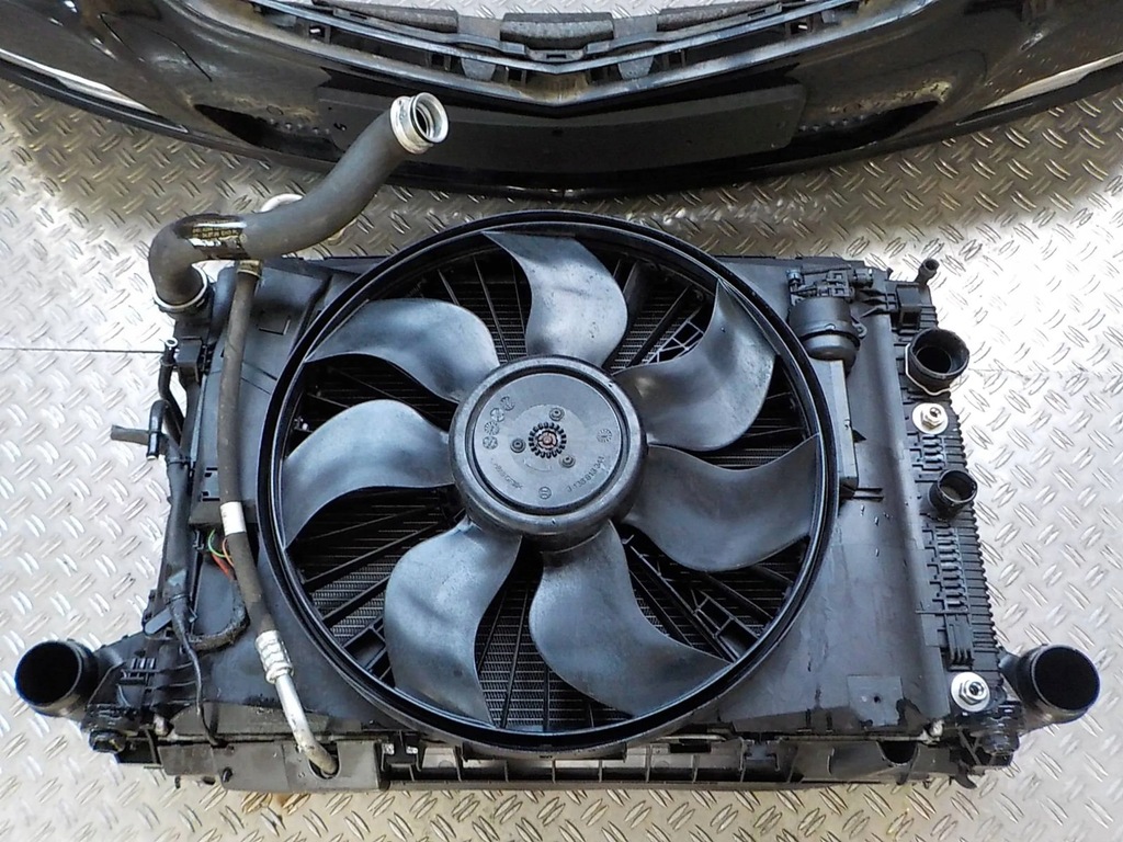 фото №15, Mercedes-benz e w212 перед kompletny sedan