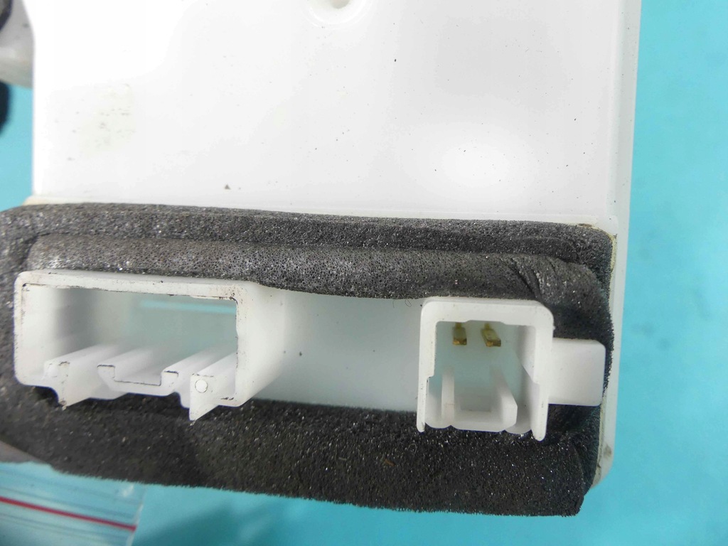 фото №6, Замок перед правый 2 pin mazda cx-7 cx7 06-09 euro