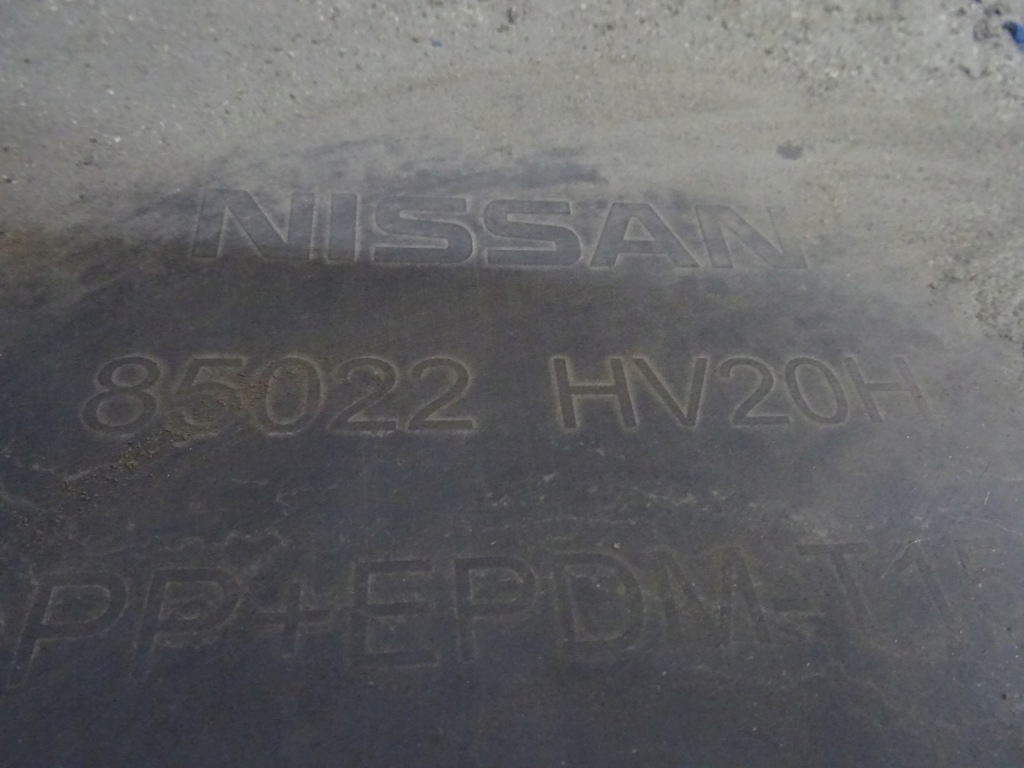 Nissan оригинальный номер 85022 hv20h бампер Оригинал