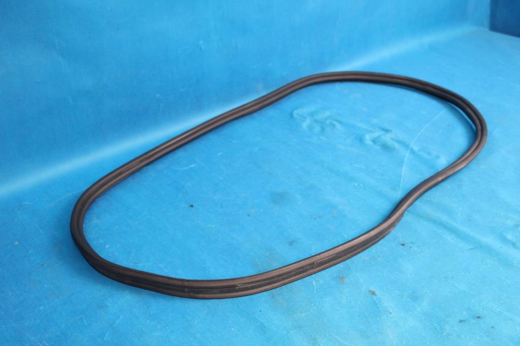 фото №2, Vw t-roc cabrio прокладка крышки задняя 5gc827705c 2021r