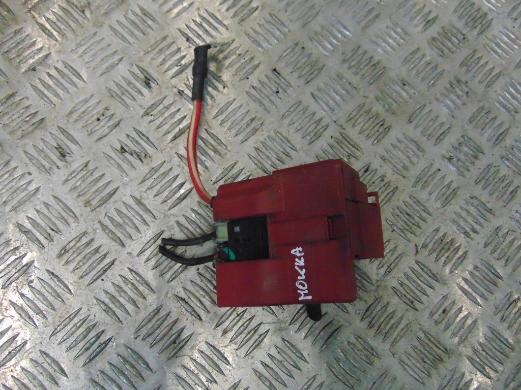 фото №1, Opel mokka клема плюсова 12-