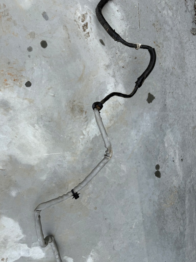 Berlingo partner iv 4 19- combo e 1.5 hdi шланг трубка электропроводка adblue в Украине