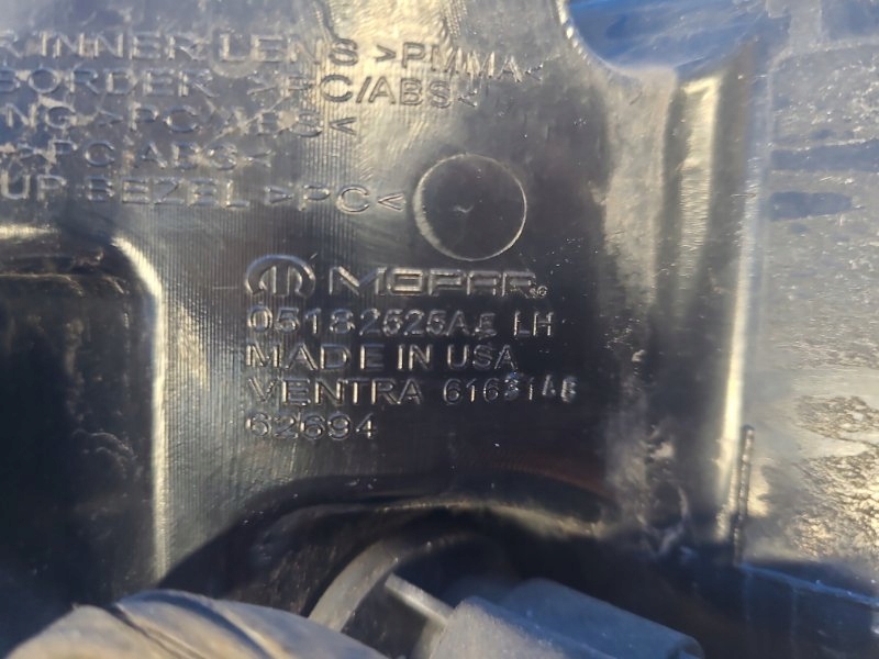 фото №6, Зовнішня лампа ліва chrysler 200 10-14 5182525ad