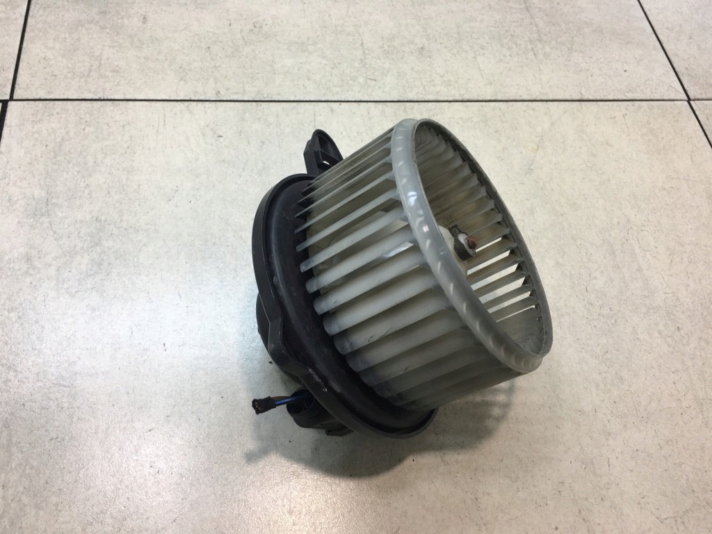 фото №1, Audi оригинальный номер 0130111202 вентилятор воздуходувка обдув