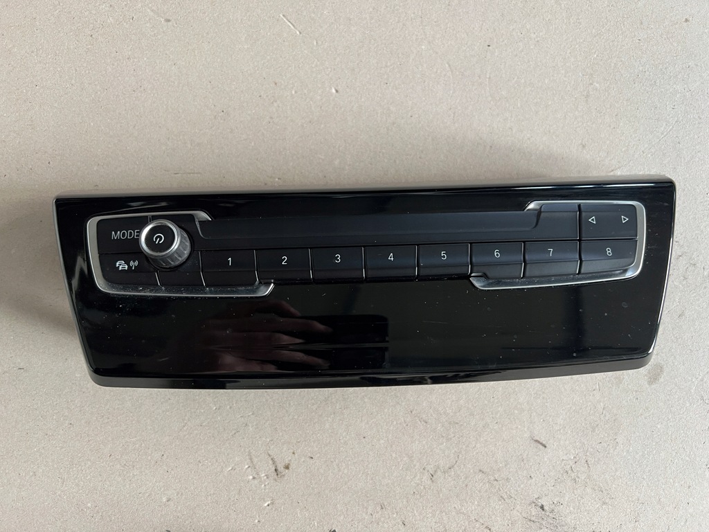 фото №1, Bmw 2 f45 f46 панель радио рамка 9371457