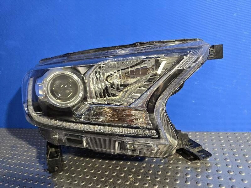 фото №4, Ford ranger iv lift ксенон led jb3b-13d154 лампа передняя перед правая