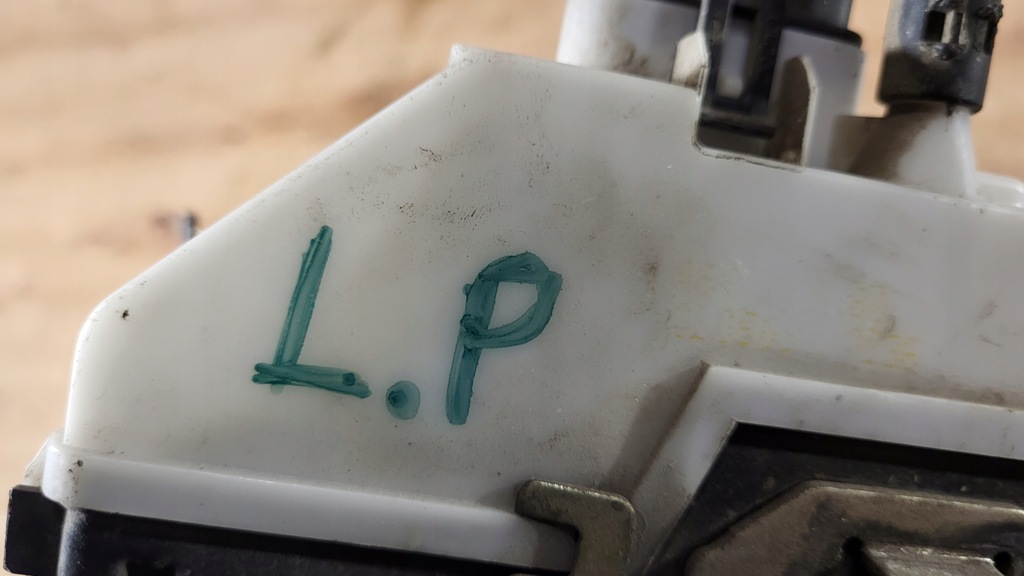 фото №5, Замок лівий перед citroen c3 i 02- hb 5d 5 pin