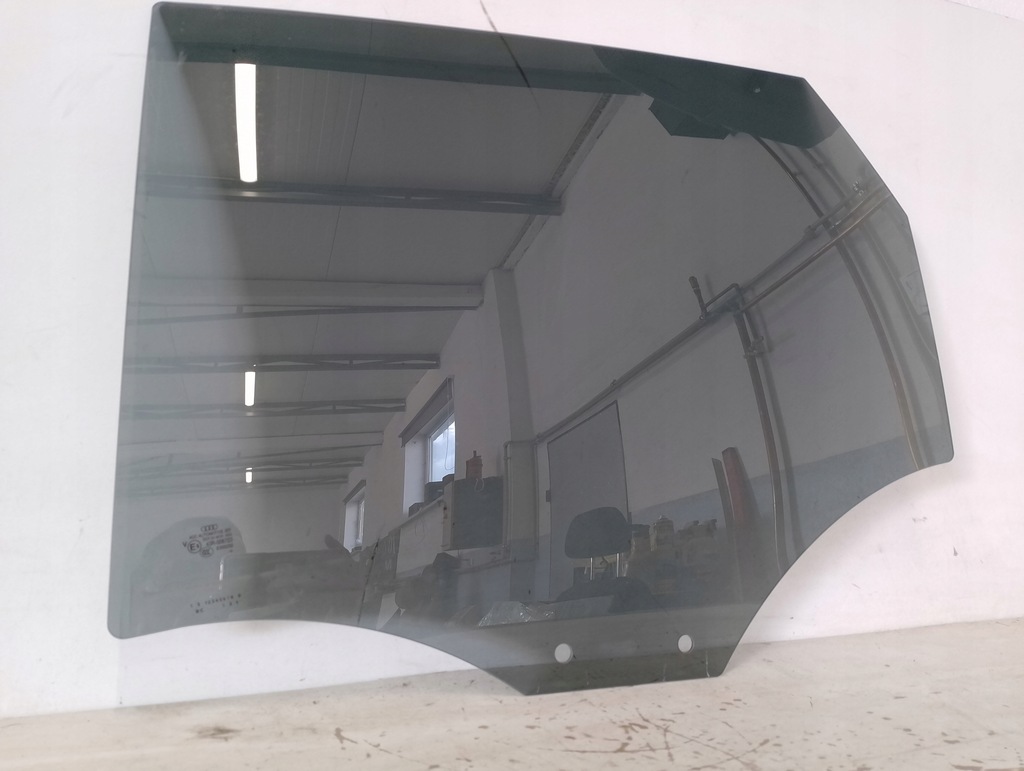 фото №1, Скло двері лівий задня audi q5 as3