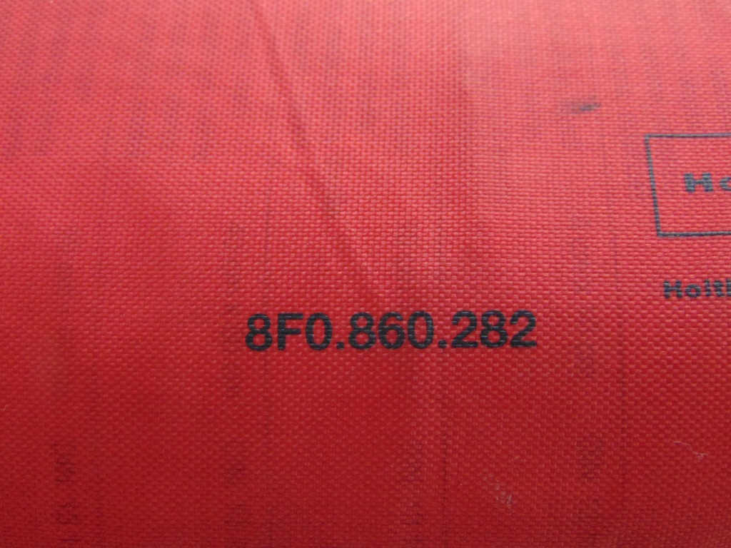 фото №4, Vw passat b8 аптечка автомобильная 8f0860282