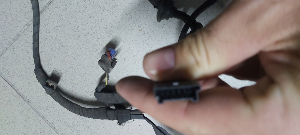 фото №4, Проводка бампера задняя mercedes w211 kombi 4 pdc