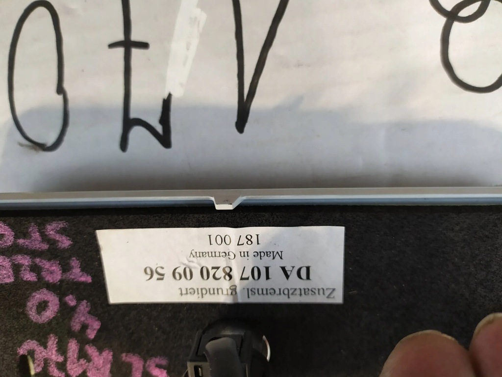 фото №4, Третій світло стоп mercedes slk r170