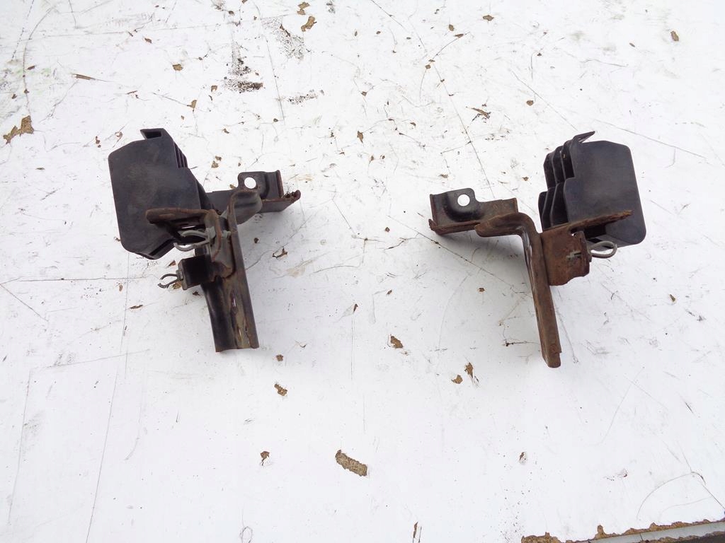 фото №1, Кронштейн правый перед nissan pathfinder r51