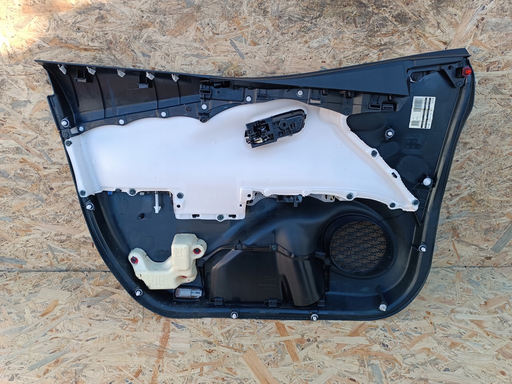 фото №5, Prius iv обшивка оббивка правий перед