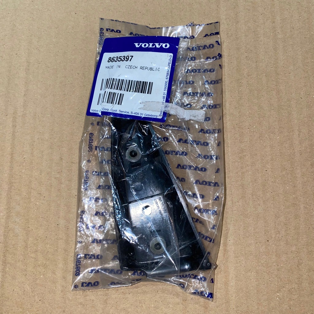 фото №2, Volvo xc60 накладка заглушка двері правий задня