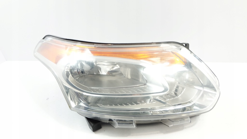 фото №1, Citroen c3 picasso лампа фара правый 9681806180