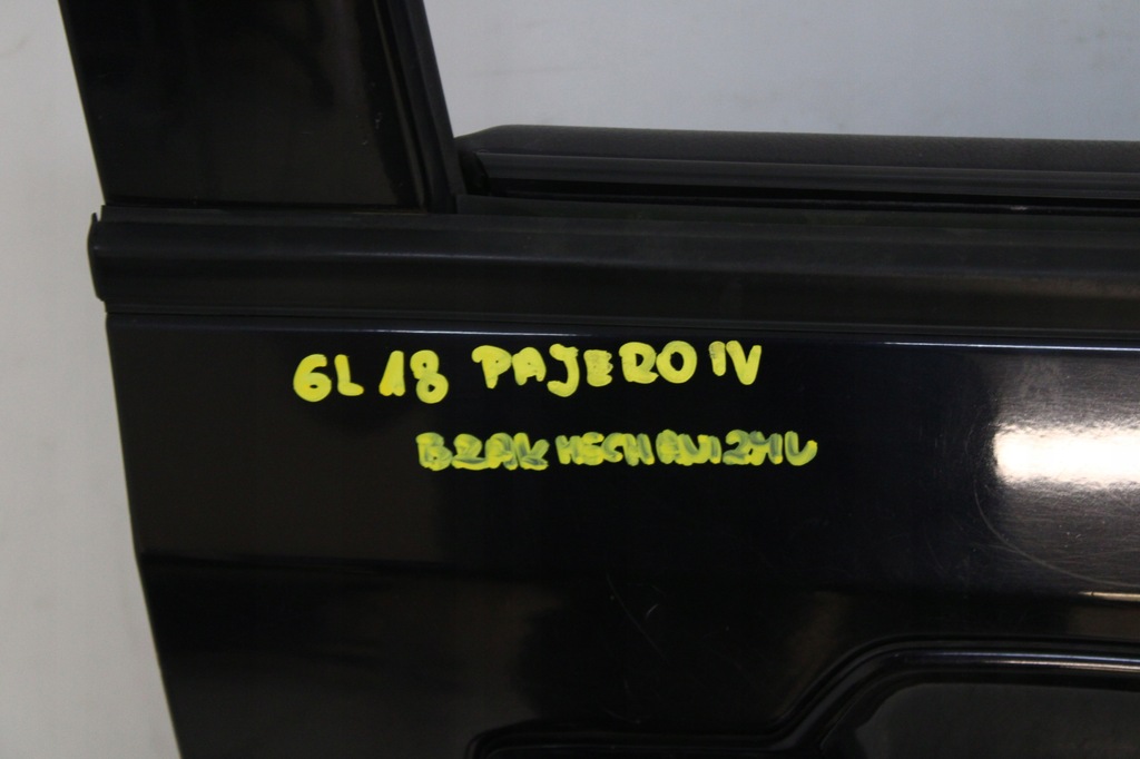 фото №9, Mitsubishi pajero iv 4 2006r- дверь правый перед правое передние