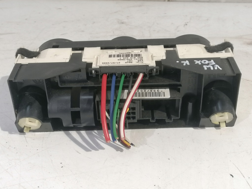 фото №3, Vw fox панель обдув