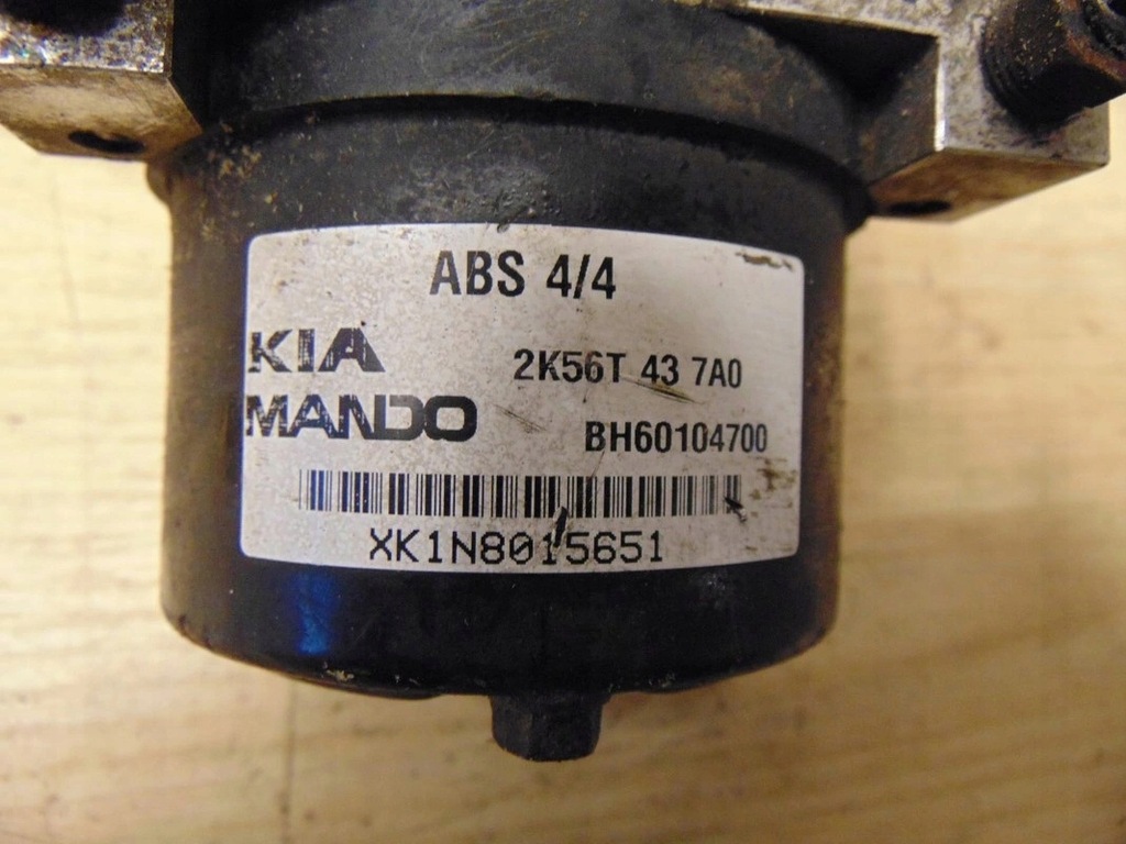 фото №6, Насос abs kia carnival 0k2fa-667b0