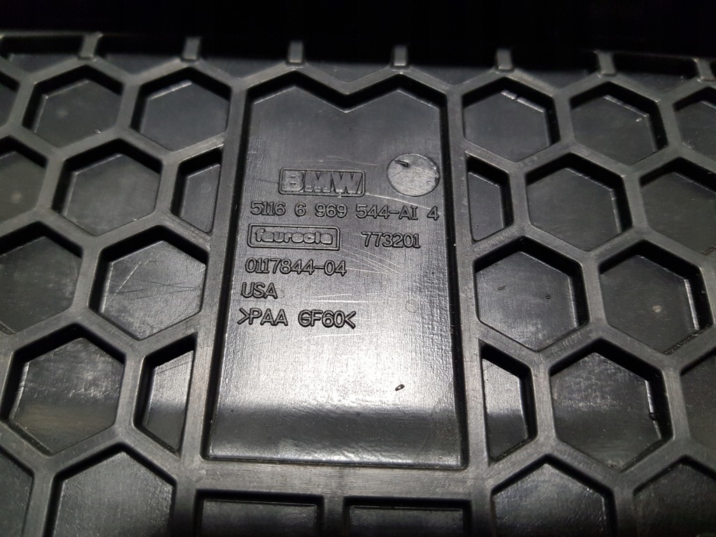 Купить Туннель средний подлокотник bmw x5 e70 x6 e71