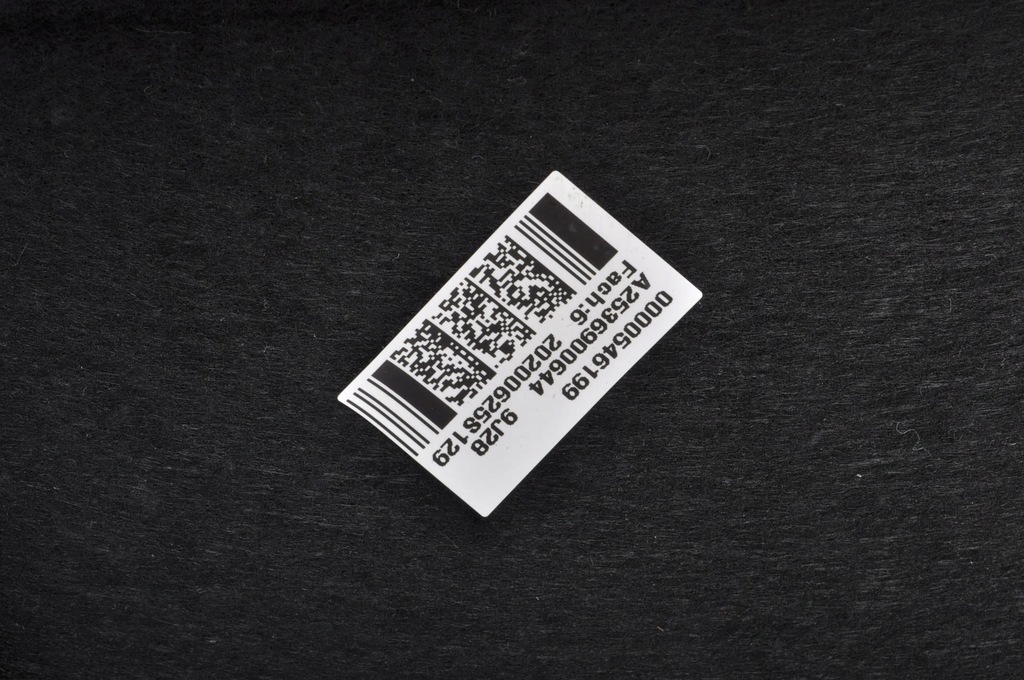 фото №10, Mercedes glc x253 обшивка багажника левый a2536900644