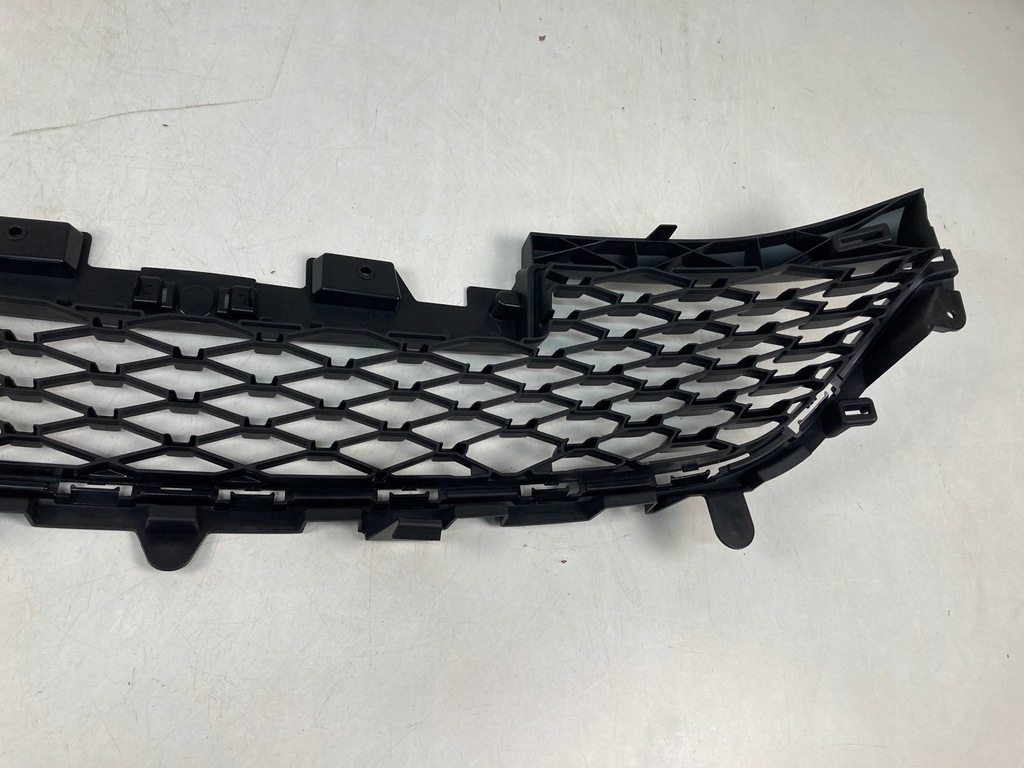 фото №6, Решётка бампера средняя renault zoe lift