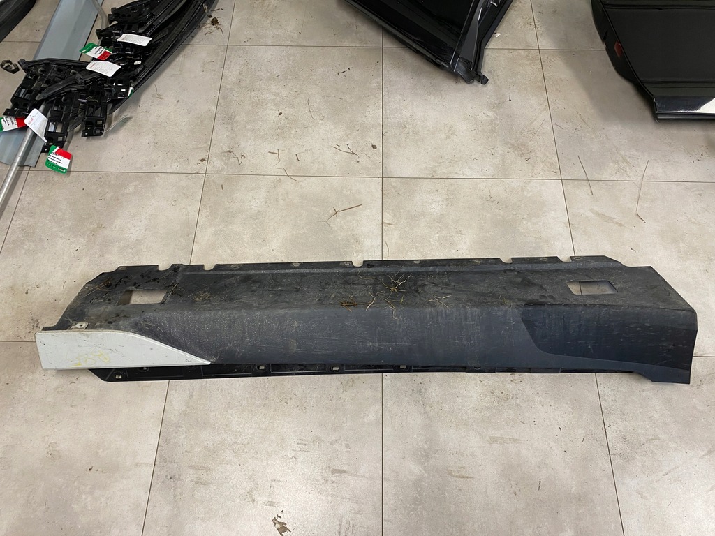 фото №9, Bmw i3 поріг накладка поріг права 7368598