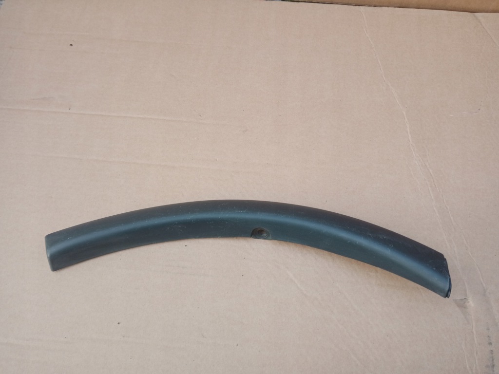 фото №1, Mitsubishi outlander iii левая молдинг бампера перед 2015r