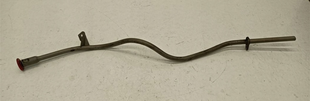 фото №1, Щуп щуп масла mercedes w218 w212 w207 w204 3.0 cdi 642.850