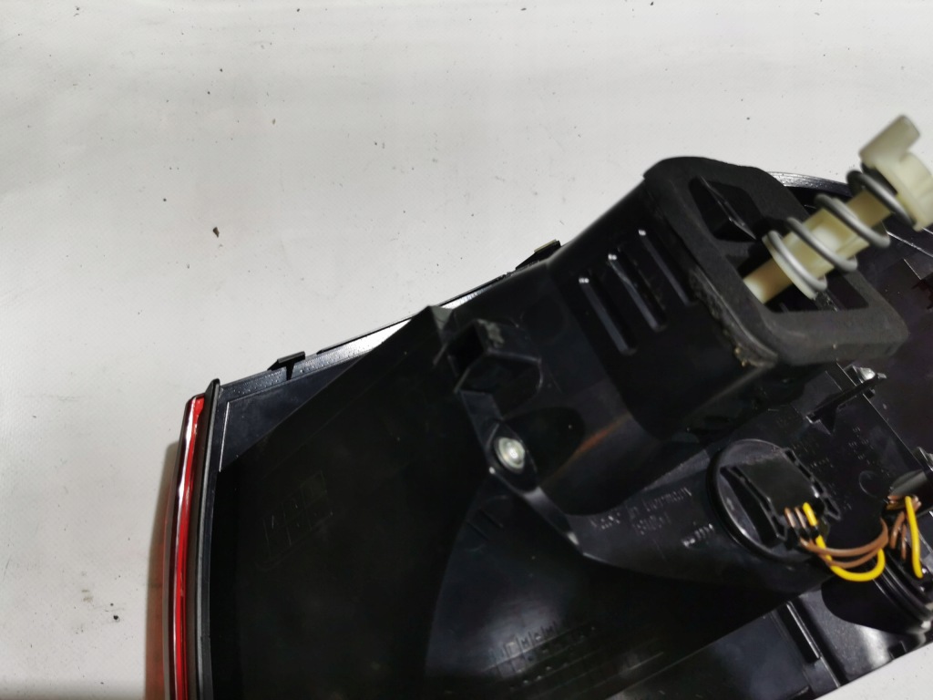 фото №8, Лампа лівий задня vw golf vi cabrio led 5k7945207b