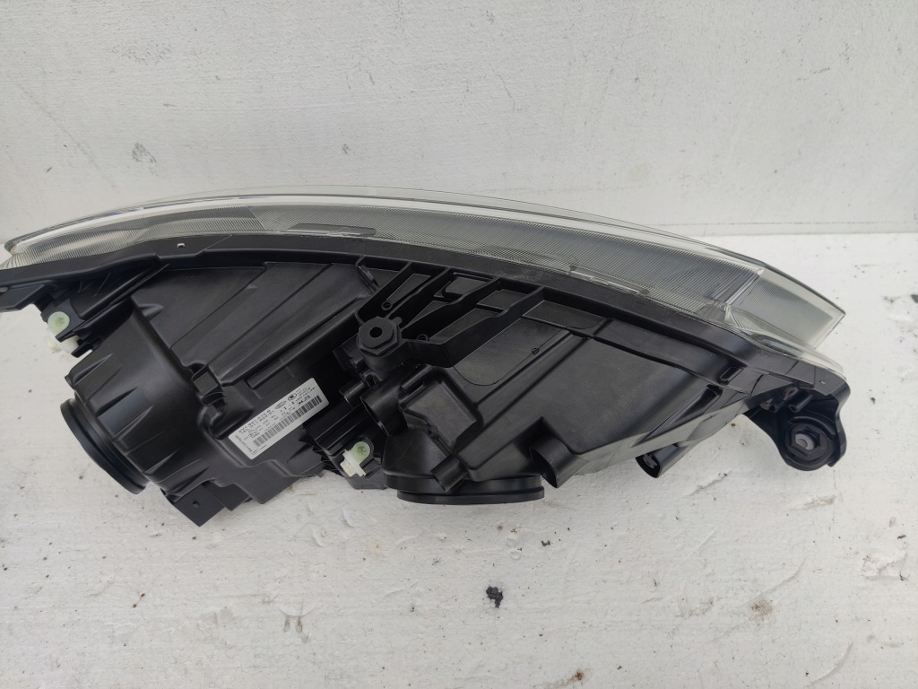 Левая фара skoda fabia 3 led Недорого