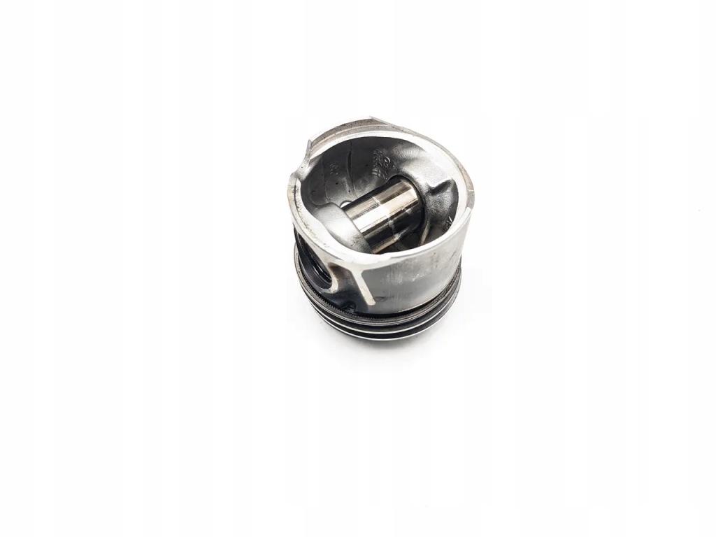 Купити Vauxhall meriva поршень двигуна 1.3 cdti дизель 2011