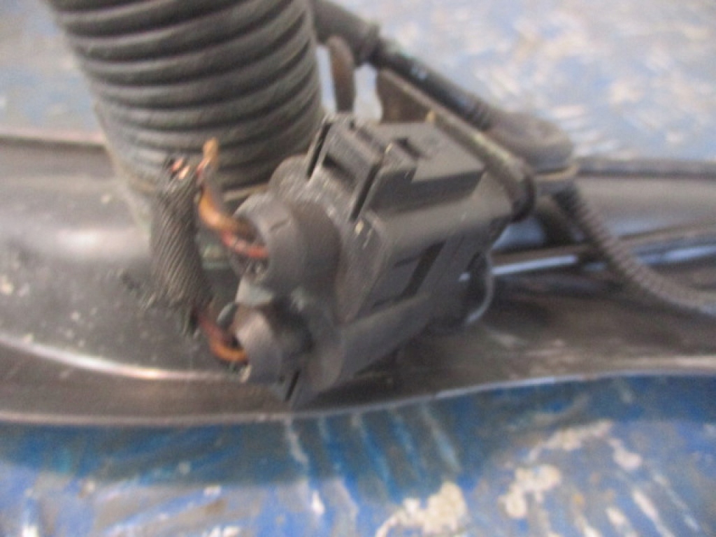 фото №5, Audi a2 8z жабо +омыватель 8z1819403