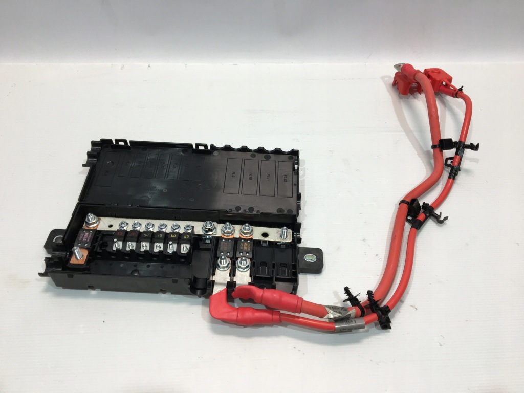 фото №1, Коробка предохранителей jaguar f-pace 16- x761